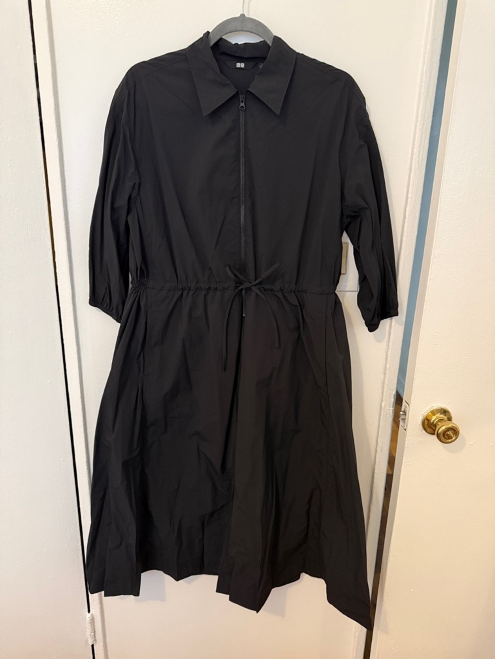 Uniqlo Black Zip-Up Collared Jacket
